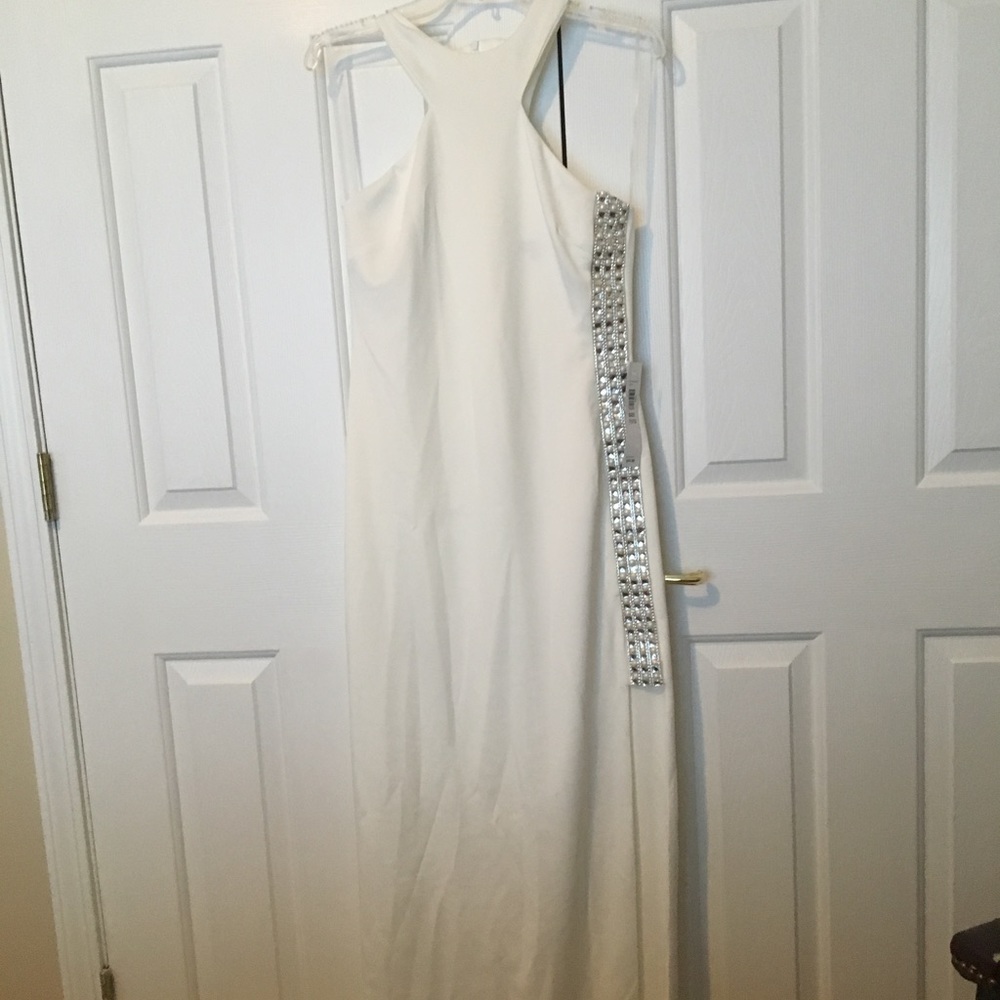 White Gown with Rhinestones on Side *Never Worn*